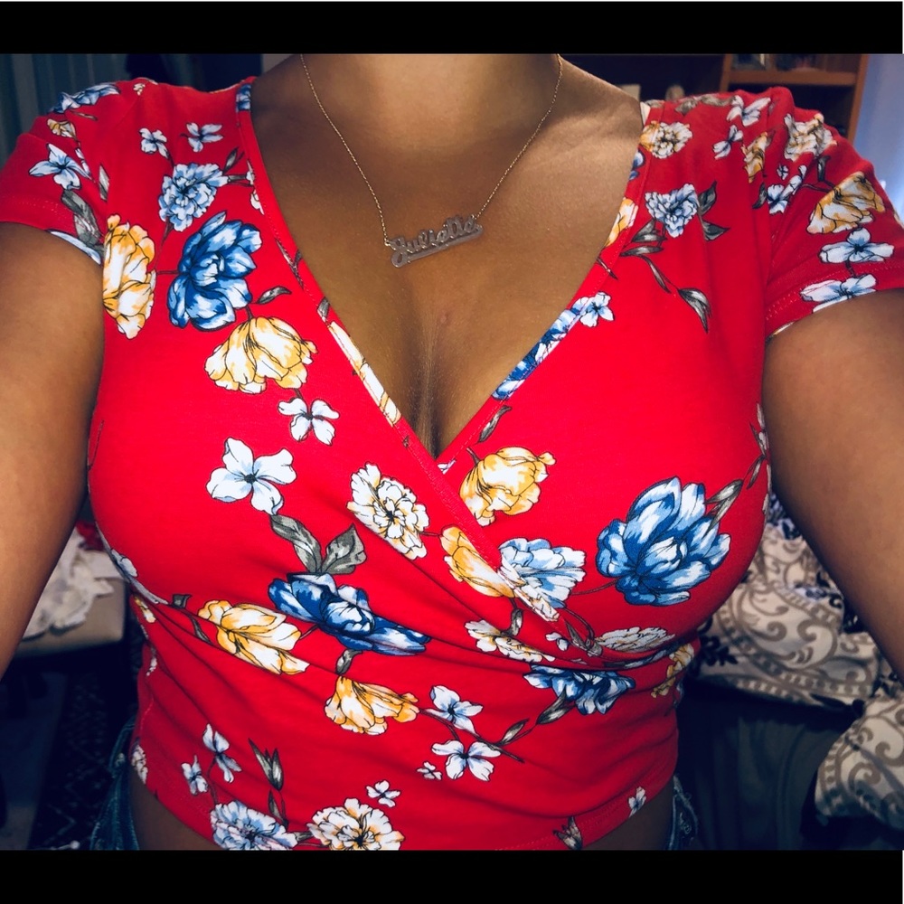 Garage crop top